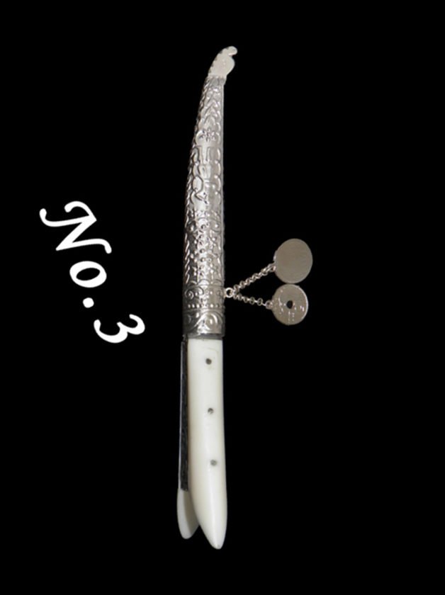 Παραδοσιακό Κρητικό Μαχαίρι με Κοκκάλινη Λαβή και Ασημένια Θήκη 22, 26, 32, 36 και 42 εκ Παραδοσιακό Κρητικό Μαχαίρι με Κοκκάλινη Λαβή και Ασημένια Θήκη 22, 26, 32, 36 και 42 εκ