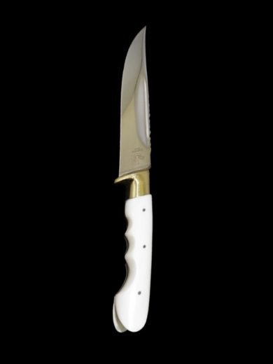 Hunting knife with "V"shaped bone handle